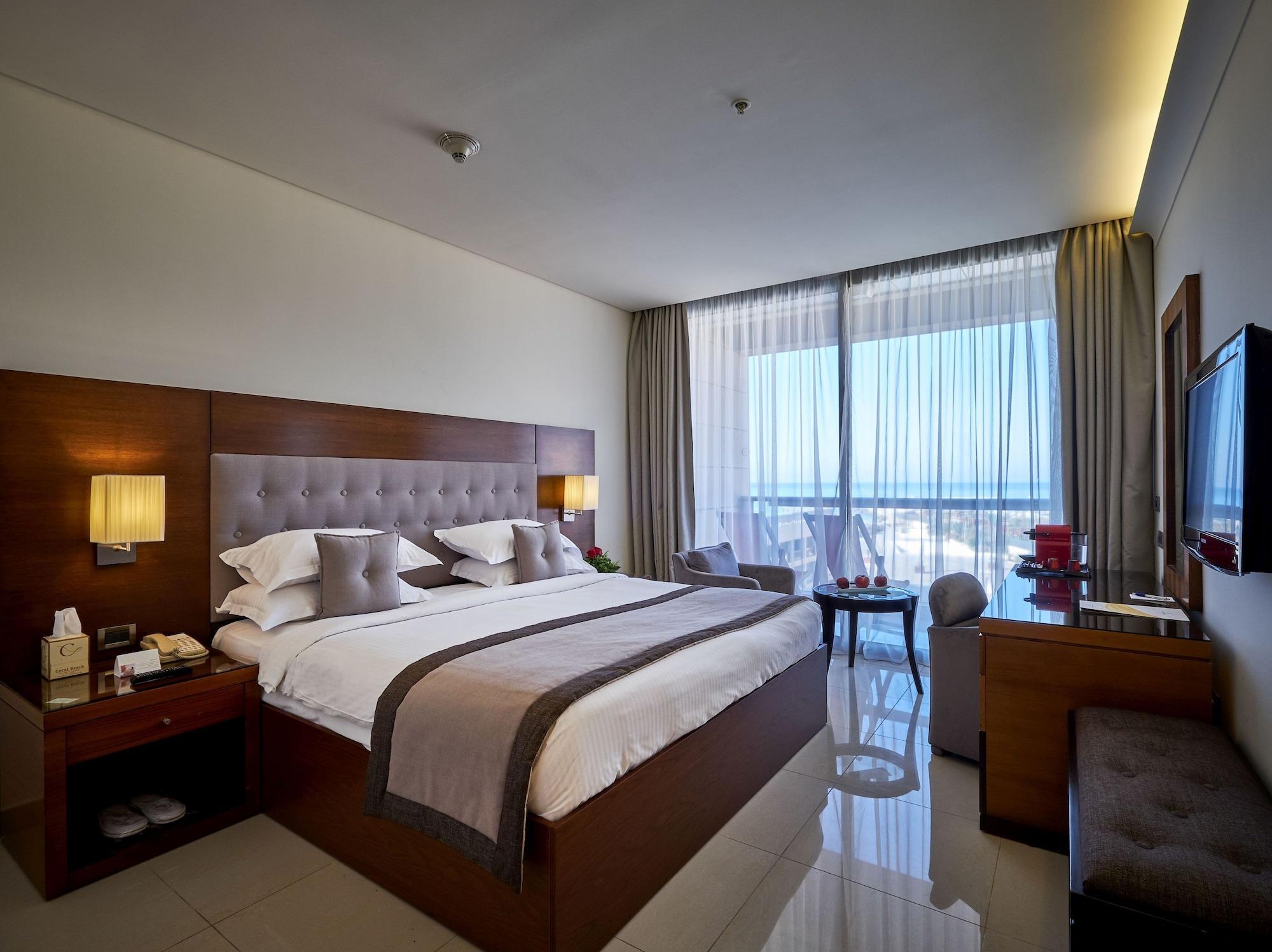 Coral Beach Hotel And Resort Beyrouth Extérieur photo
