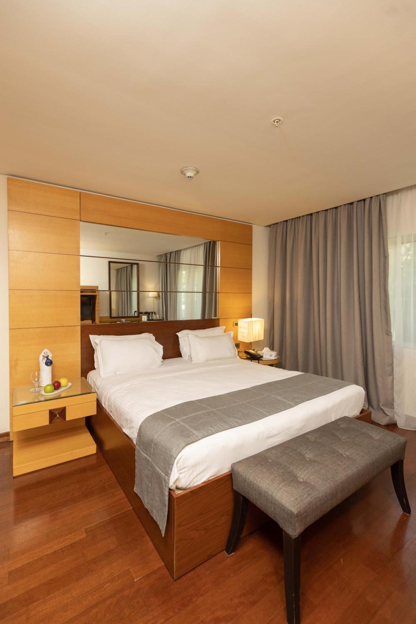 Coral Beach Hotel And Resort Beyrouth Extérieur photo