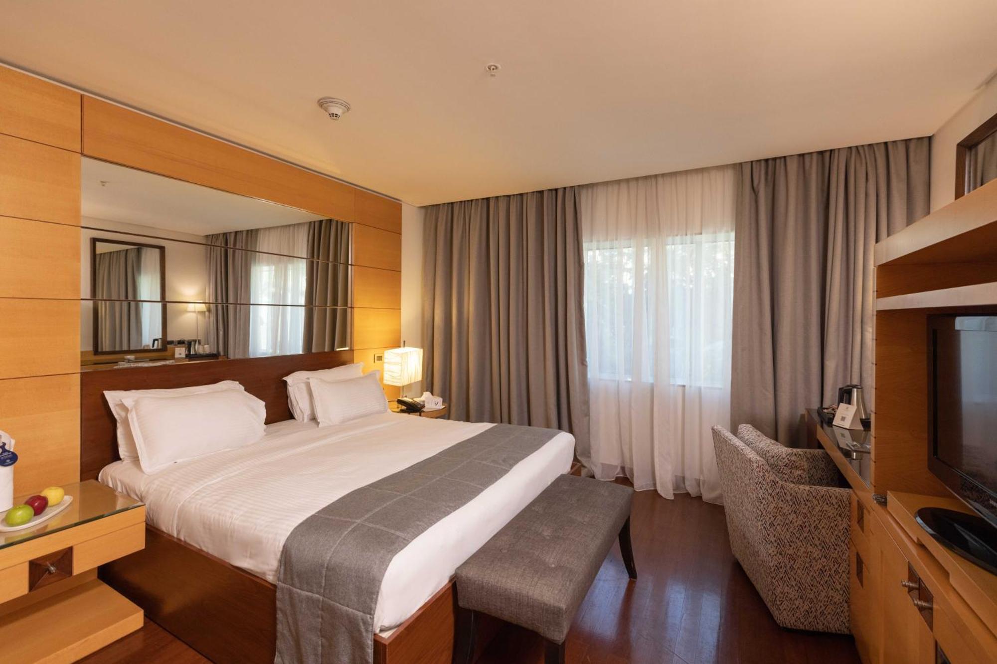 Coral Beach Hotel And Resort Beyrouth Extérieur photo