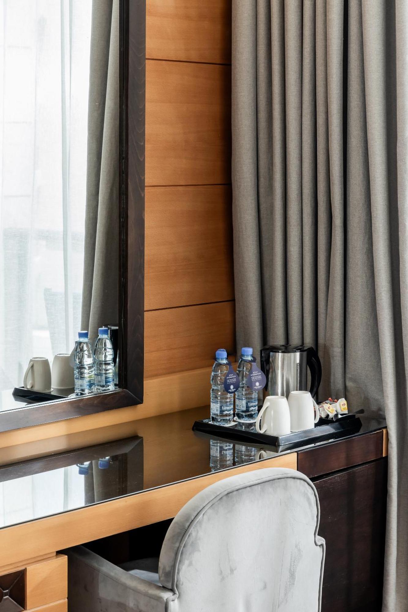 Coral Beach Hotel And Resort Beyrouth Extérieur photo